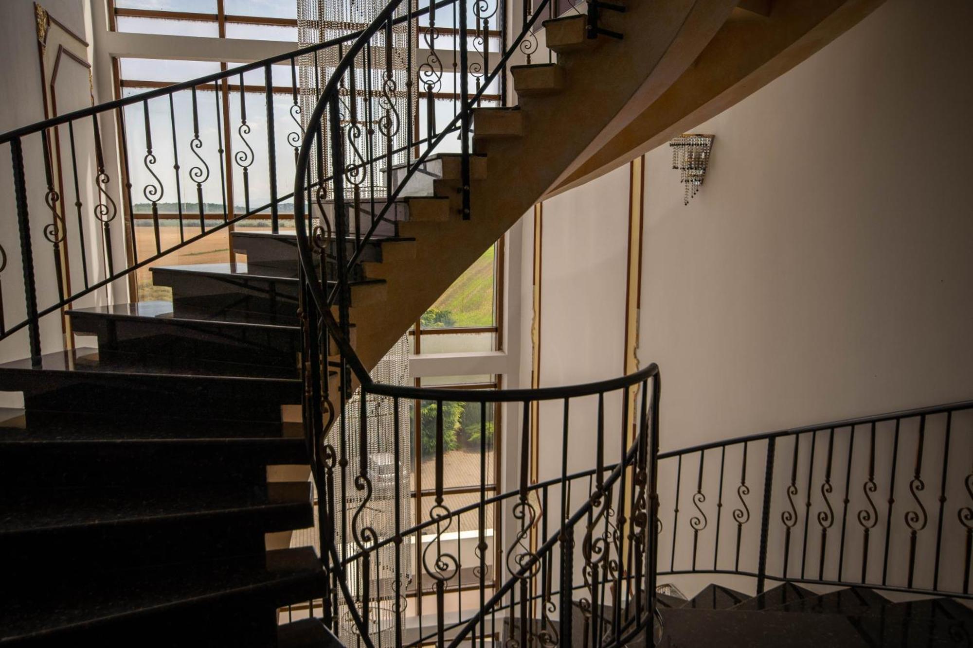 Hotel Coral Satu Mare Exterior photo